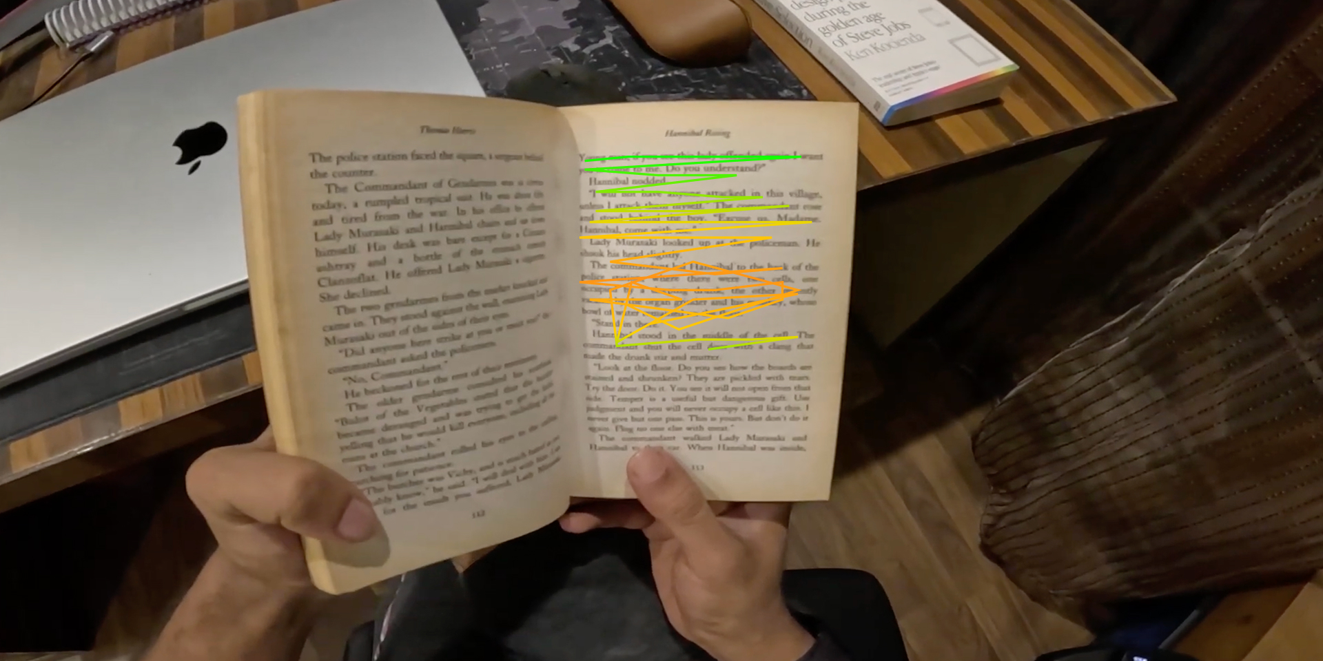 Reading with gaze and fixation overlay